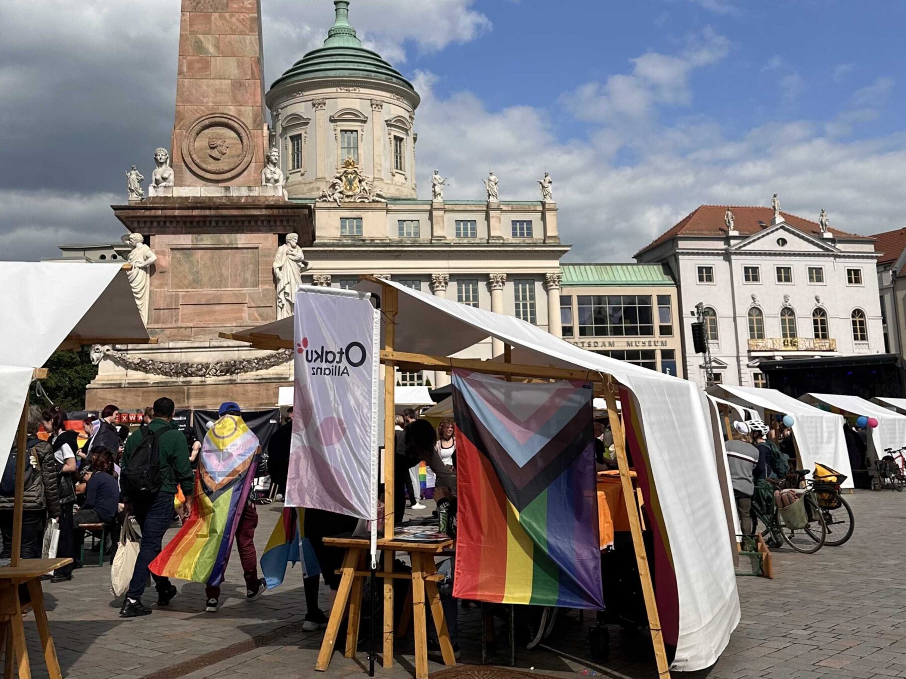 CSD auf dem Alten Markt in Potsdam