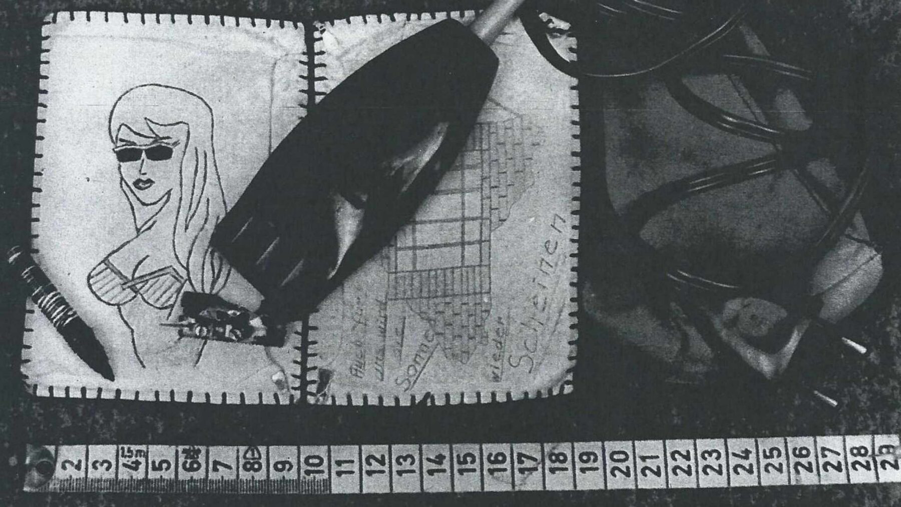 Altes Foto einer Tattoo-Vorlage mit Maschine